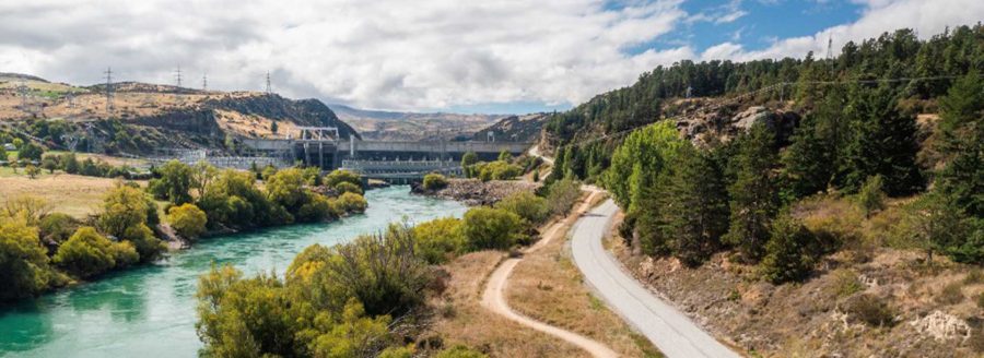 Roxburgh Gorge cycle trail views down to the dam